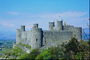 Lång tid övergivna slott på låg högar av Frankrike