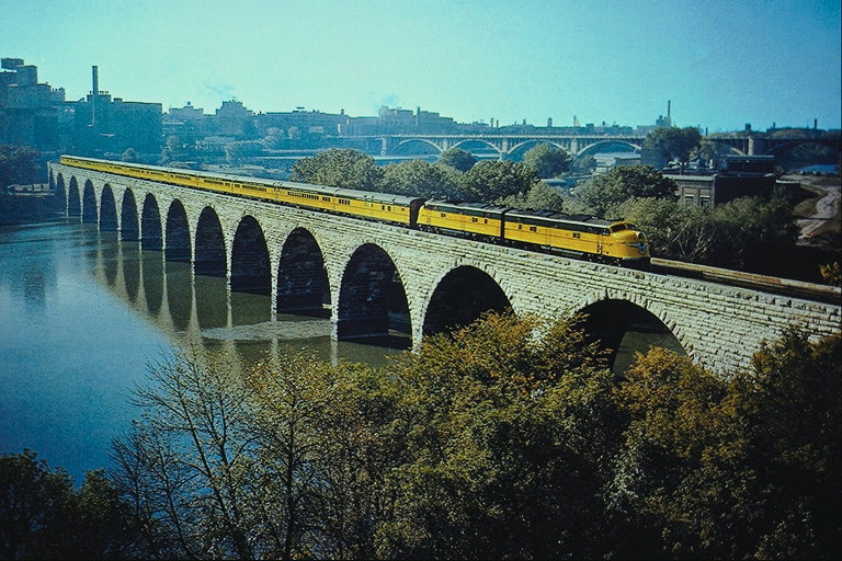 Stone Bridge linha férrea