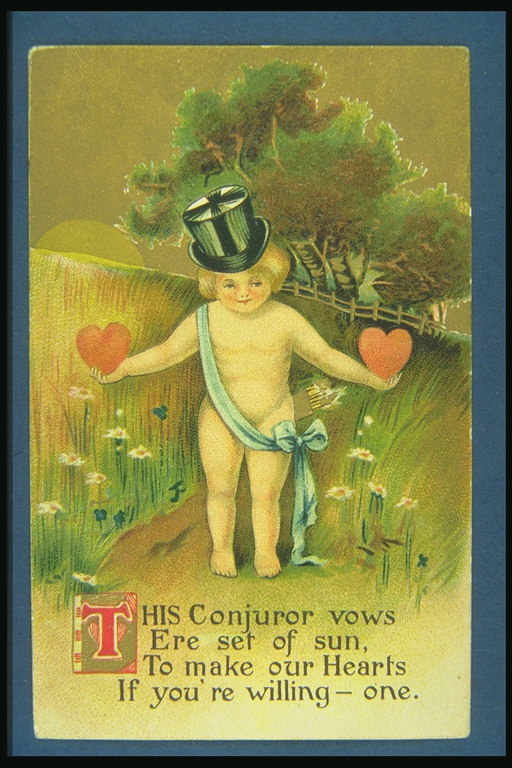 Мальчик держит два сердца в руках