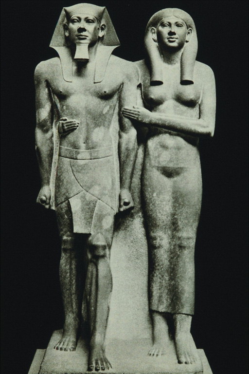 Wizerunki władców egipskich z kamienia