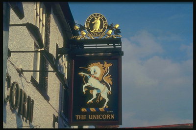 Bild vit Unicorn på puben tecken
