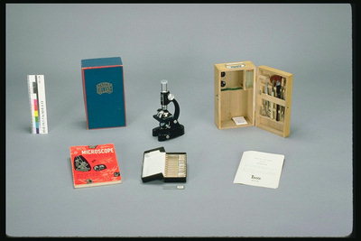 Recruitment of young chemists. The microscope, preparations for research