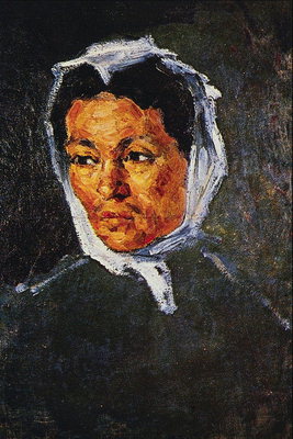 Një grua në një veshje e zezë dhe e bardhë shami koke