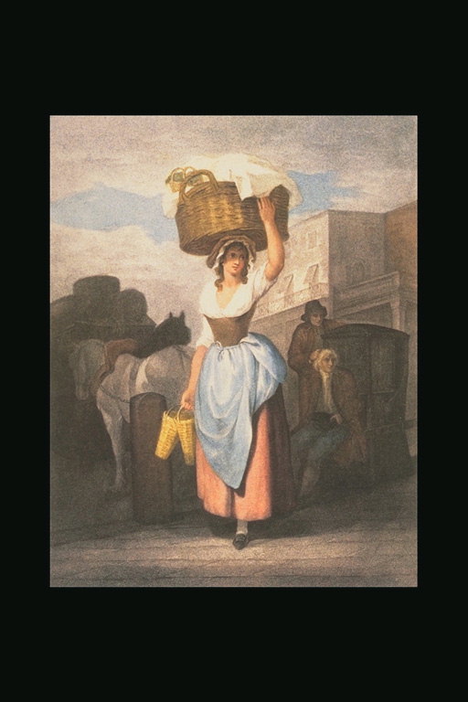 Dona amb cistella de bugaderia