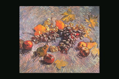秋の果物：リンゴ、梨、ぶどう