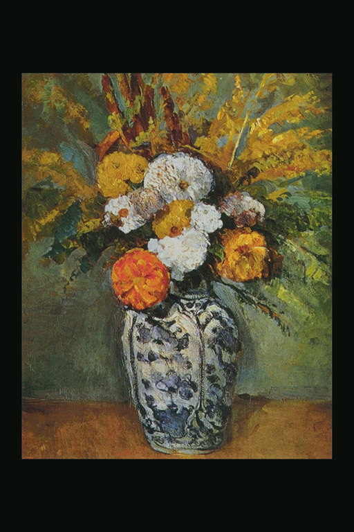 La composition de fleurs en vase bleu et blanc