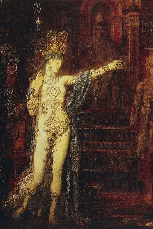 Uma mulher em um vestido transparente com bordados. A coroa com pedras preciosas