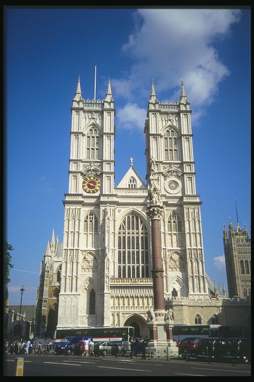 Cathedral sa Gotika estilo. Katedral ng aming mga babae ng Paris