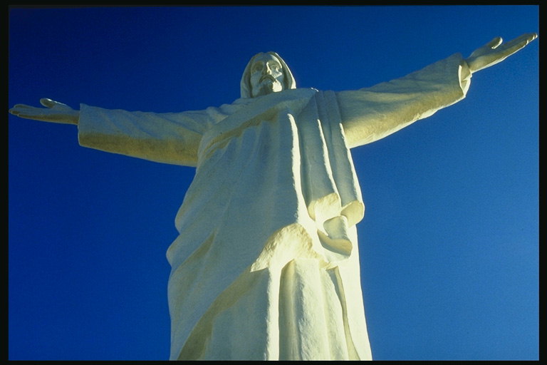 Een standbeeld van Jezus Christus