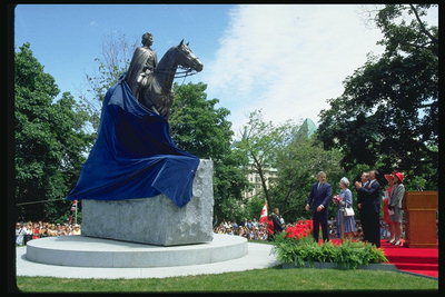 Opening of the monument. Rider on the horse