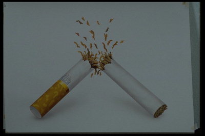 सिगरेट में आधा तोड़