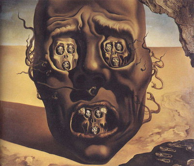 El hombre con cabeza de los cráneos en los ojos y la boca