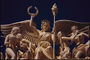 Богиня победы Ника из римской мифологии с лавровым  венком для победителя