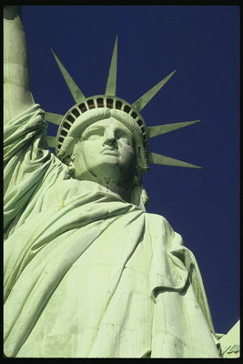 Статуя Свободы. Вид сблизка