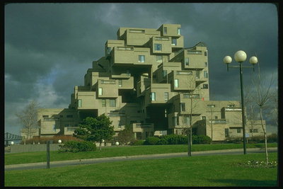 Дом с кубов
