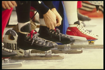 Катание на коньках - популярный, народный спорт в Канаде