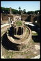 Древний фонтан. Круглое каменое строение