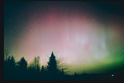 Paints Northern Lights