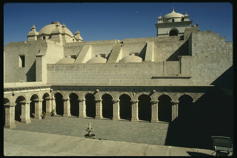 Kuno Castle