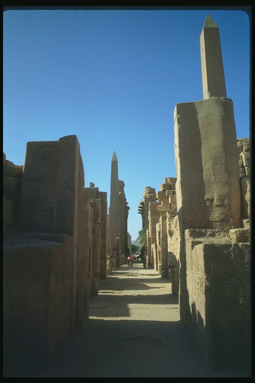 Прогулки по забытому городу Египта