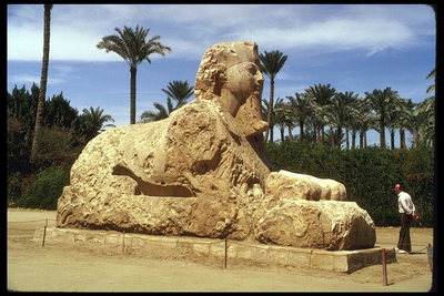 埃及法老雕塑