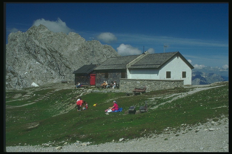 Áustria. A casa na montanha