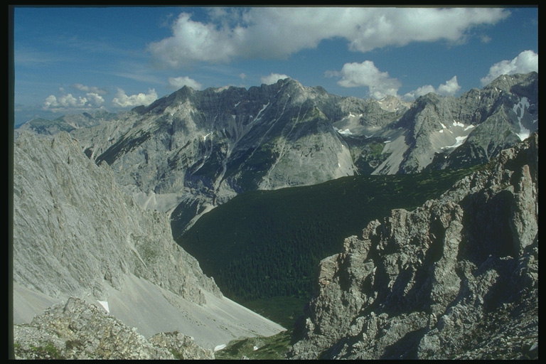 Αυστρία. Οι κορυφές των βουνών