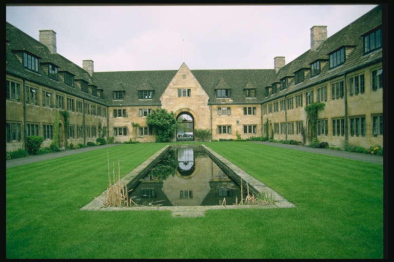 The old building overlooking the courtyard