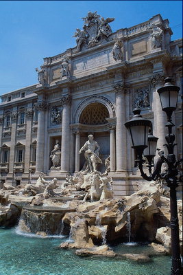 Фонтан Треви в Риме