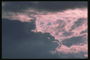 Темно-розовые облака