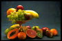 Натюрморт с экзотических фруктов