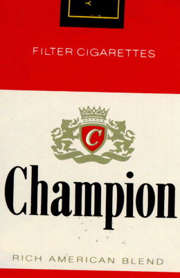 Пачка сигарет с эмблемой. CHAMPION