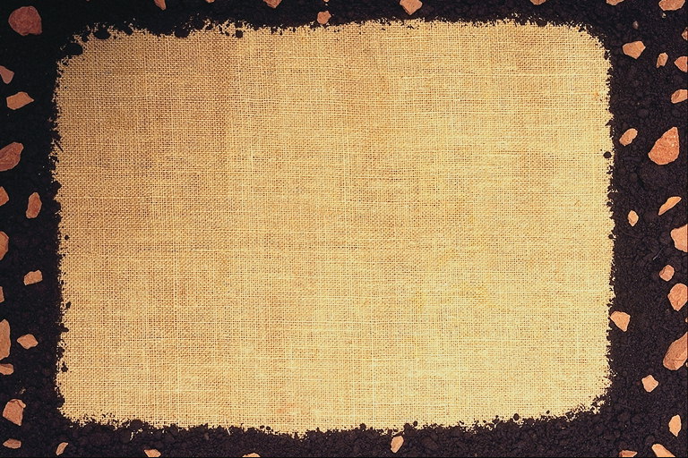 Рамка на ткани. Темно-коричневый тон и светлые камни 