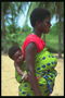 Black Mutter mit einem Kind