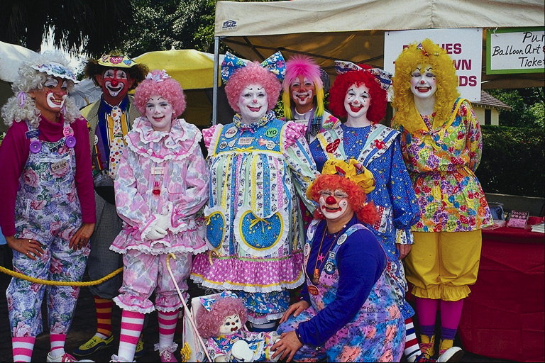 Parade av Clowner