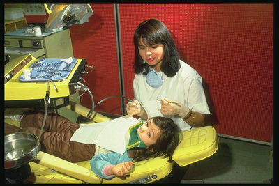 At modtage et barn, tandlæge