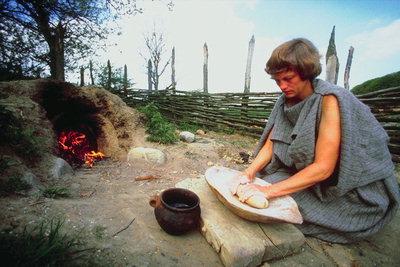 Starověku. Žena doma, příprava jídel